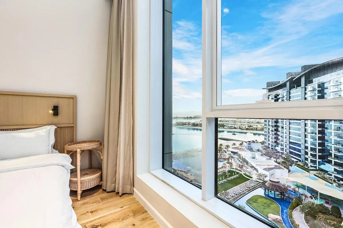 Apartment Family Beach Home 3Br On Palm Jumeirah With Pool Dubai United Arab Emirates