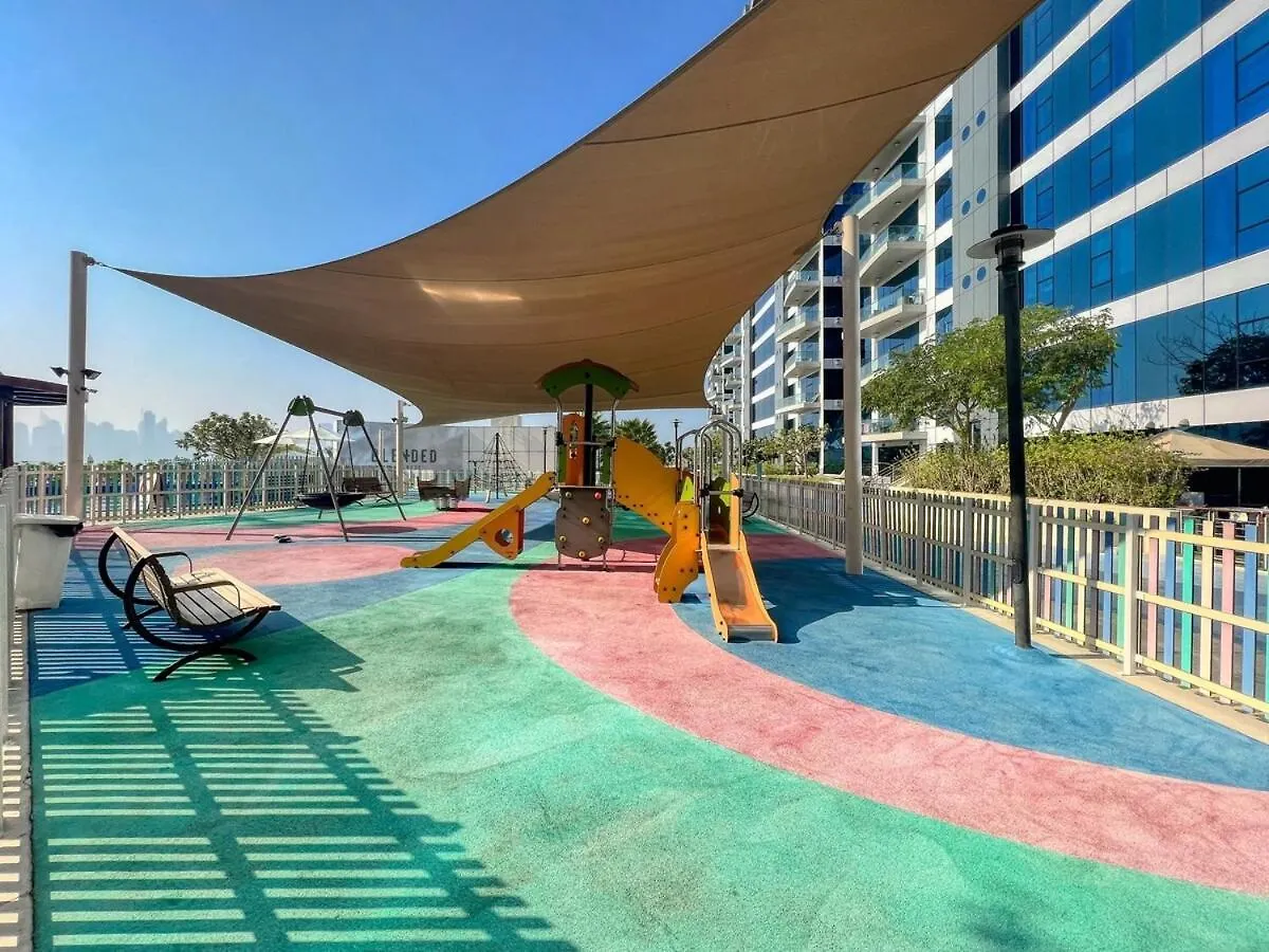 Family Beach Home 3Br On Palm Jumeirah With Pool Dubai
